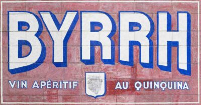 advertisement painted on a wall Byrrh
