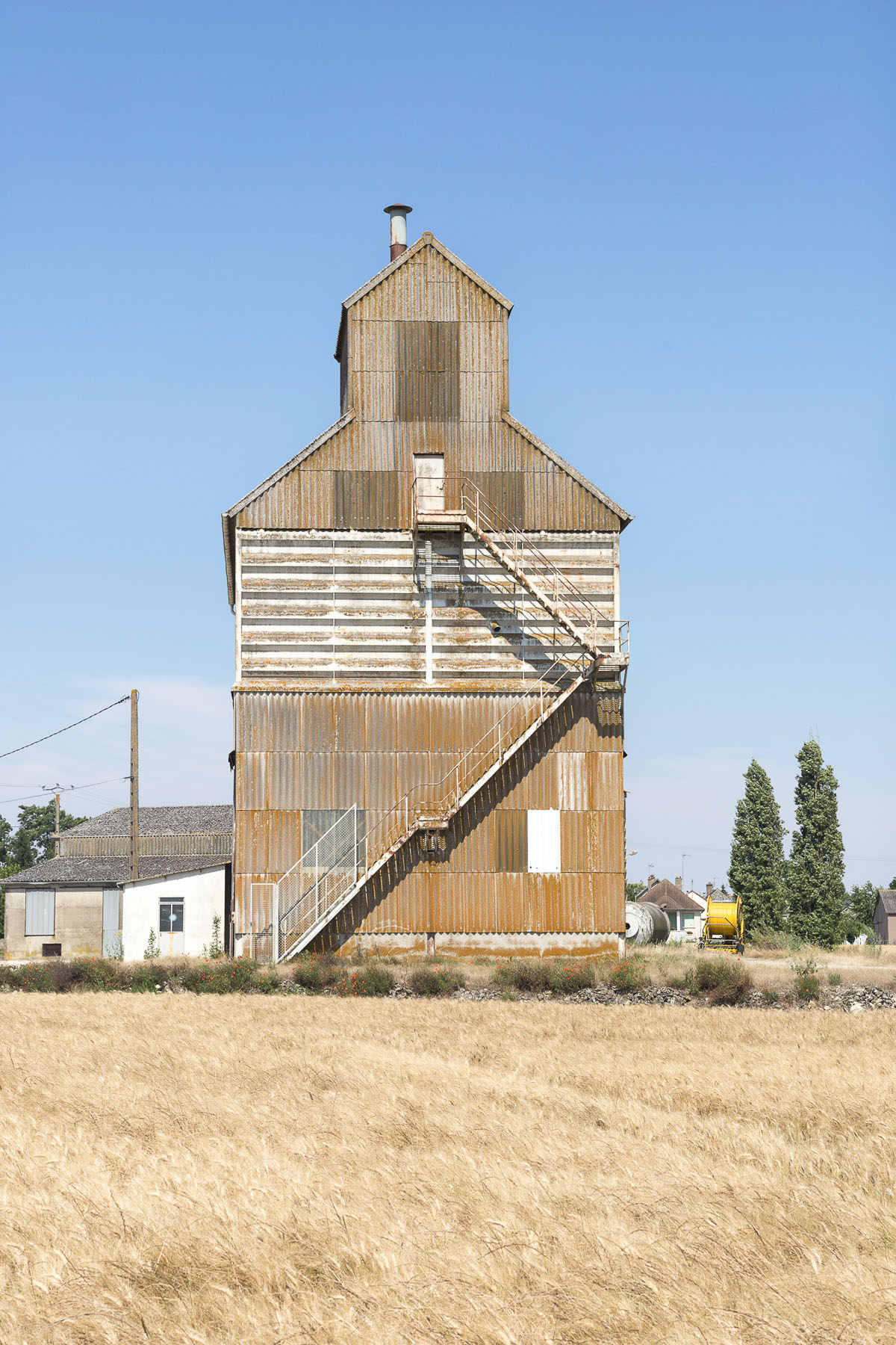agricultural silo-Membrolles5-41-France